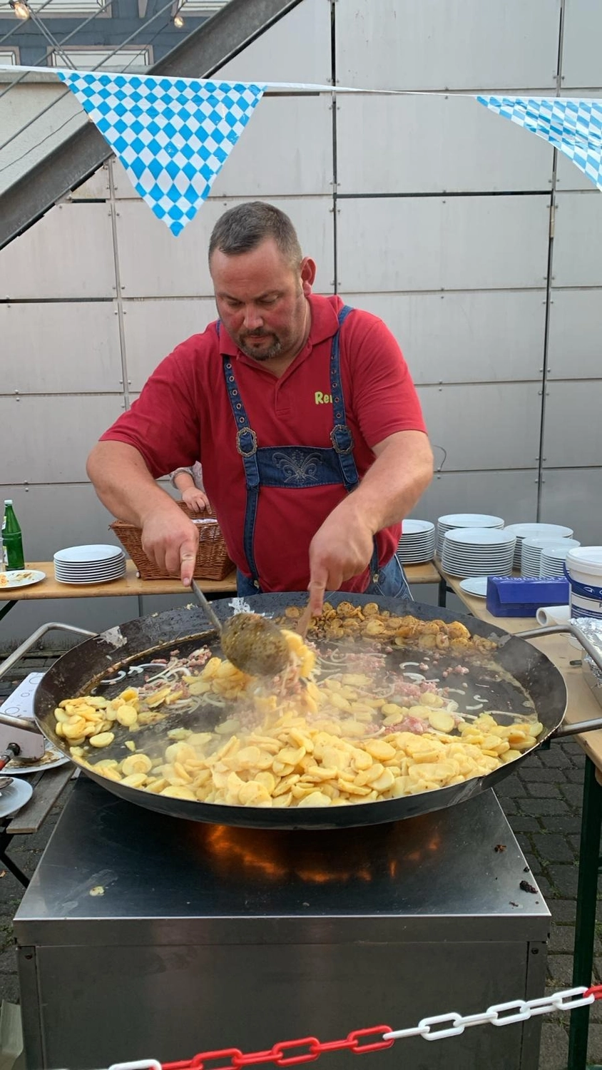 Mir Pääntz vom Wasserturm - Karnevalsverein - Veranstaltungen - Imbissstand
