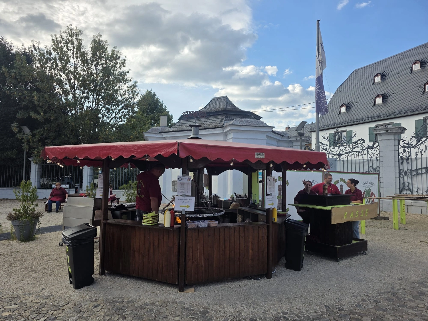 Mir Pääntz vom Wasserturm - Karnevalsverein - Veranstaltungen - Imbissstand