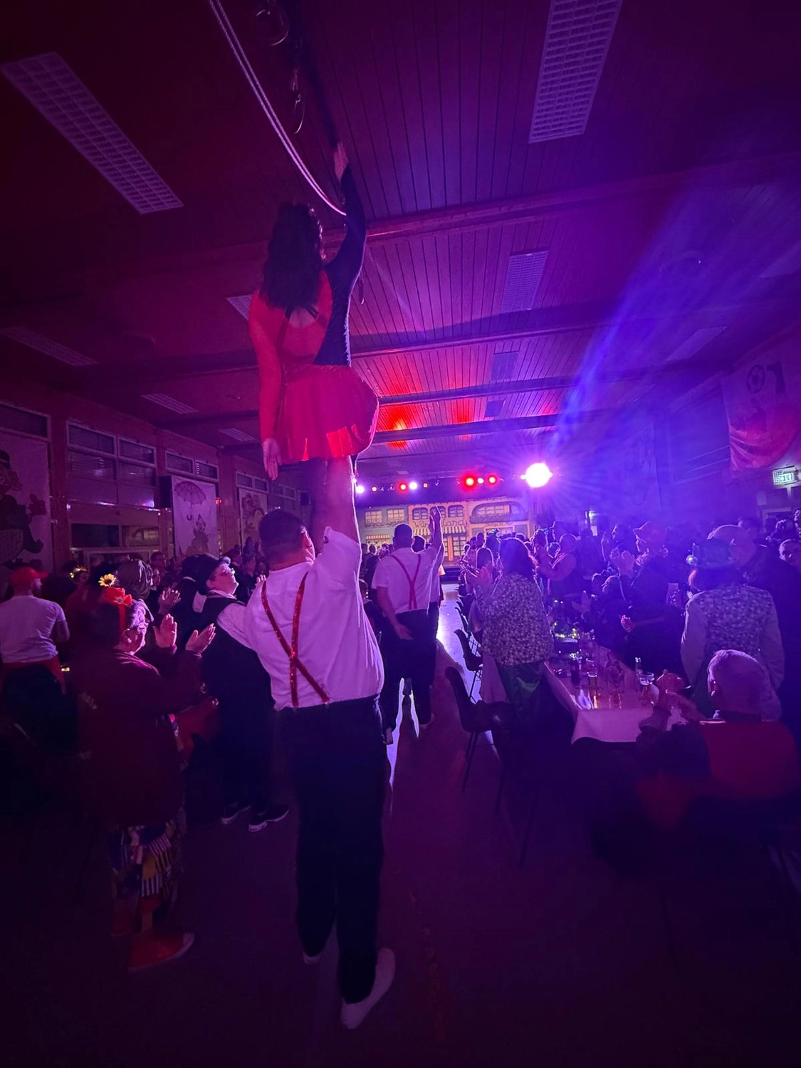 Mir Pääntz vom Wasserturm - Karnevalsverein - Showtanzgruppe