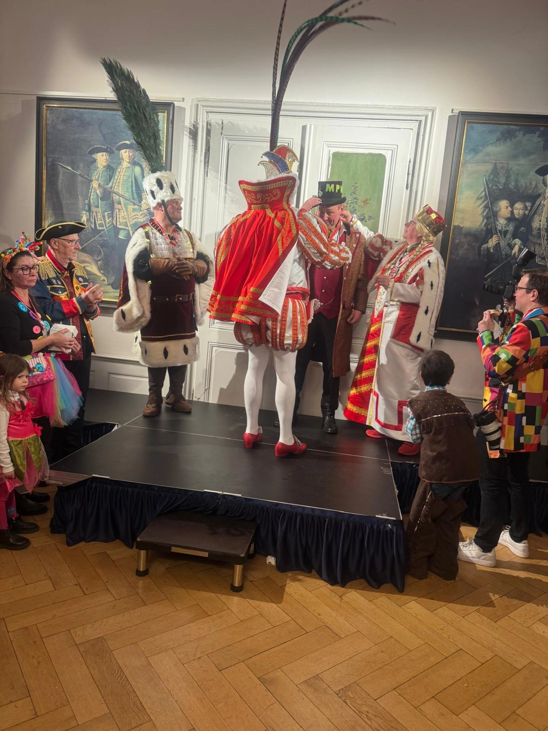 Mir Pääntz vom Wasserturm - Karnevalsverein - Imbissstand