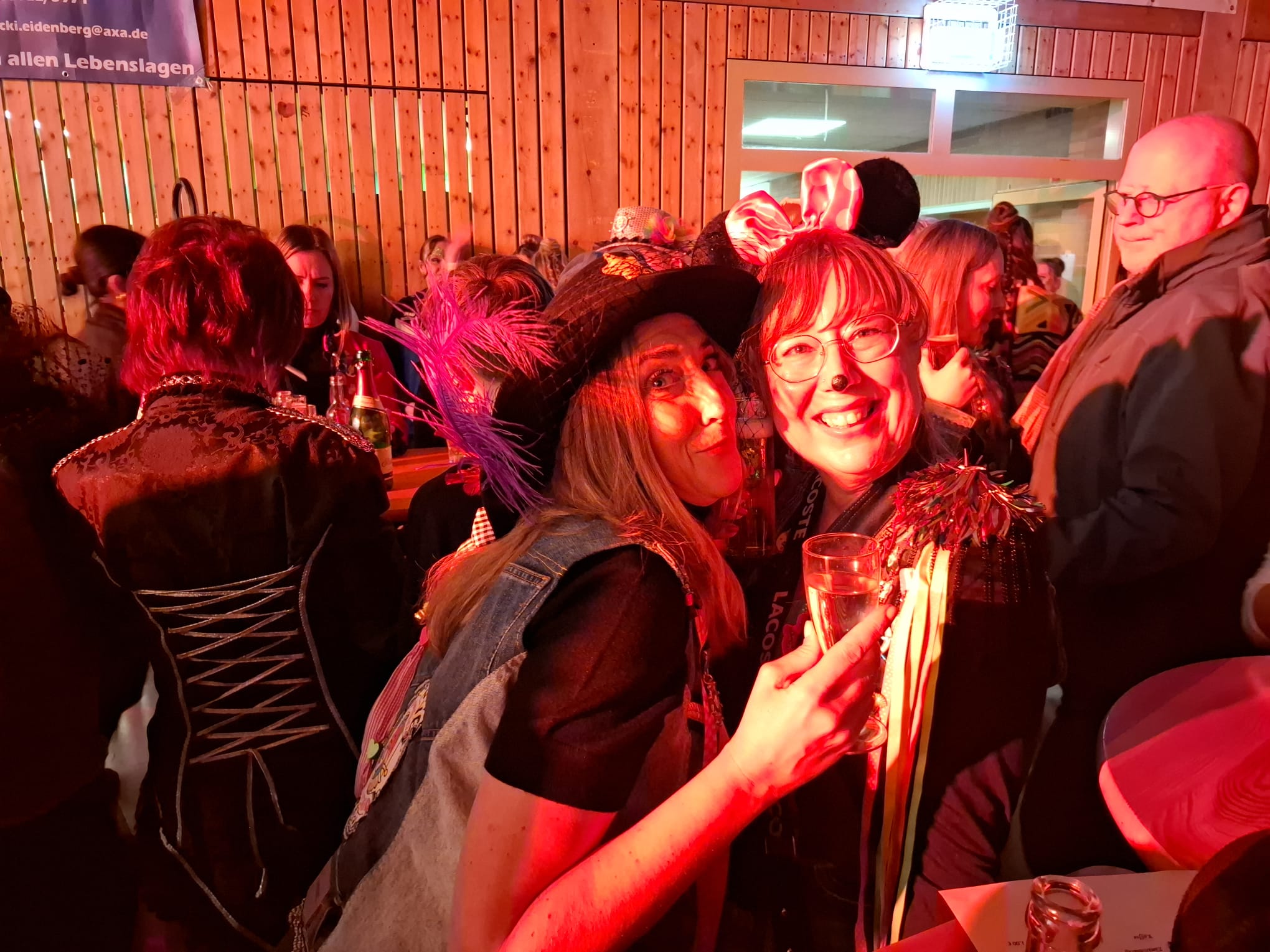 Mir Pääntz vom Wasserturm - Karnevalsverein - Showtanzgruppe